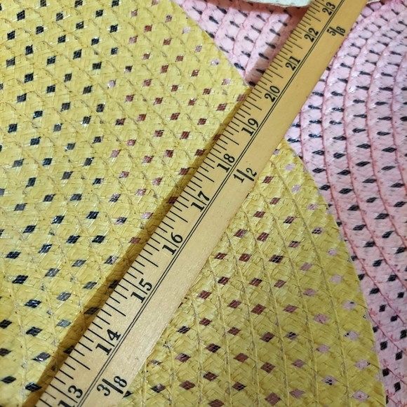 White Sun Hat 👒 Floppy hat, Foldable beach hat,  Summer hat, Large Brim hat - Picture 4 of 6